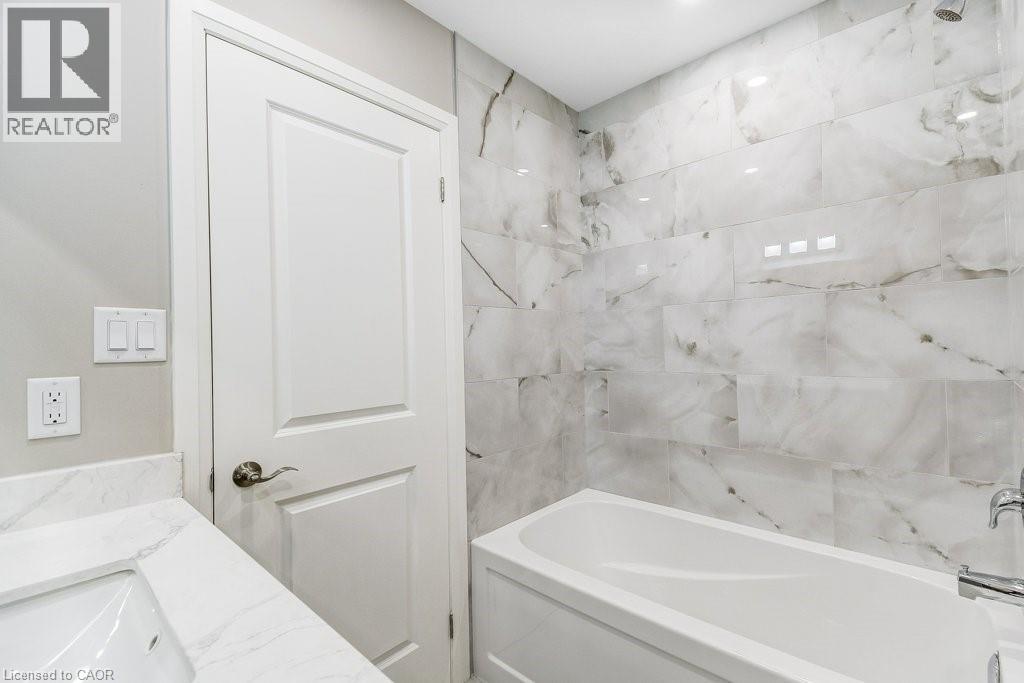 545 TRICO Drive, Cambridge, Ontario, N3H5M7 — Photo 22
