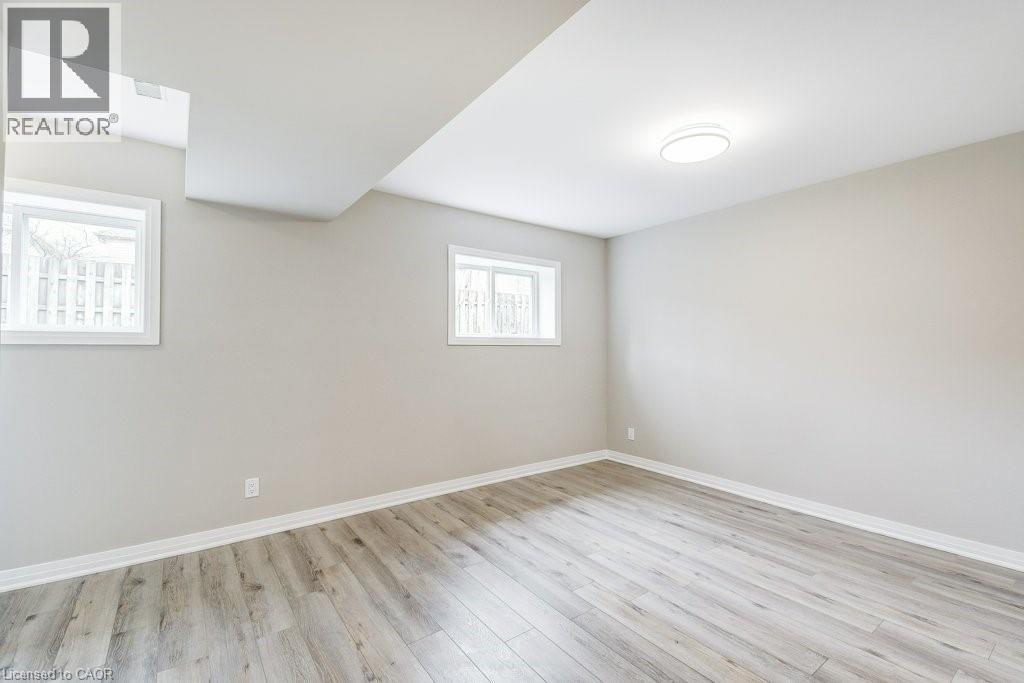 545 TRICO Drive, Cambridge, Ontario, N3H5M7 — Photo 33