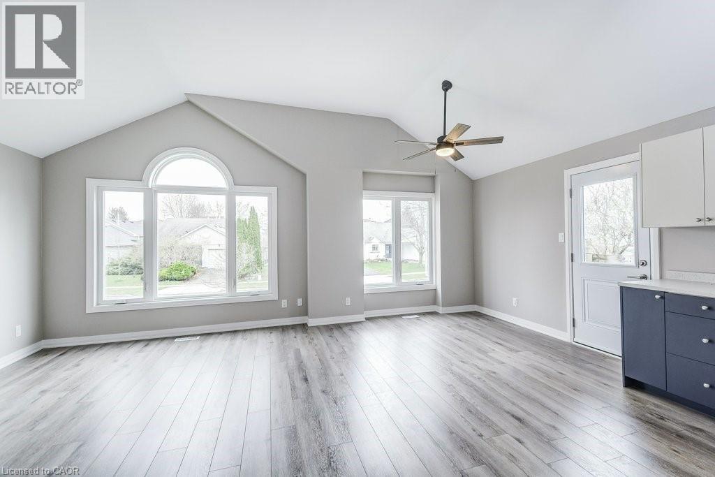 545 TRICO Drive, Cambridge, Ontario, N3H5M7 — Photo 9