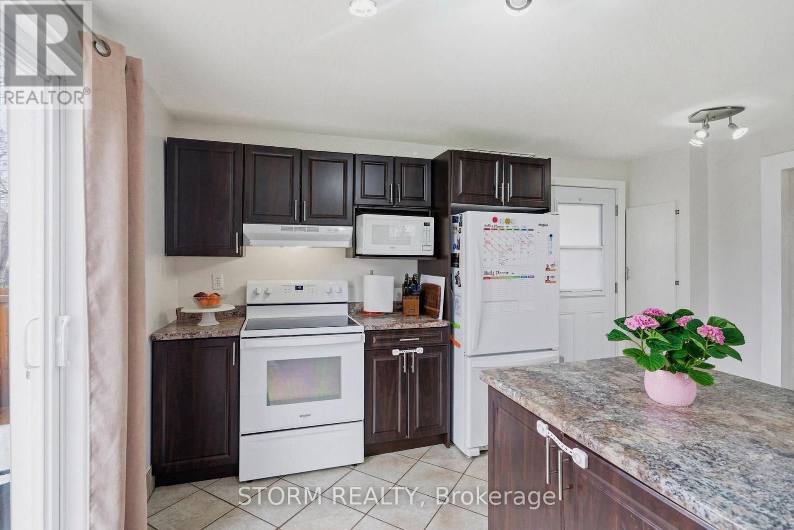 45 SEYMOUR AVENUE, Cornwall, Ontario, K6J4M3 — Photo 13