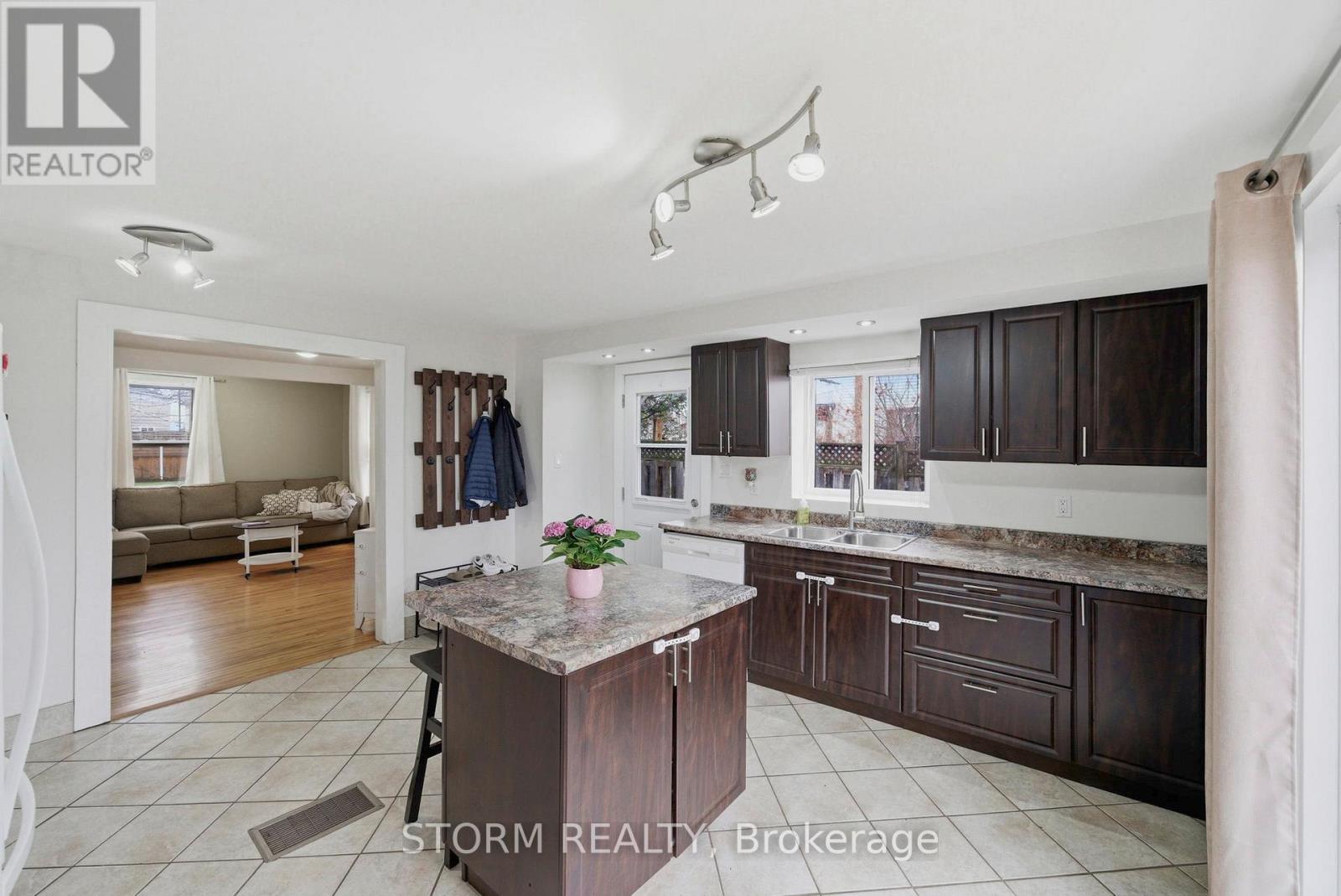 45 SEYMOUR AVENUE, Cornwall, Ontario, K6J4M3 — Photo 14
