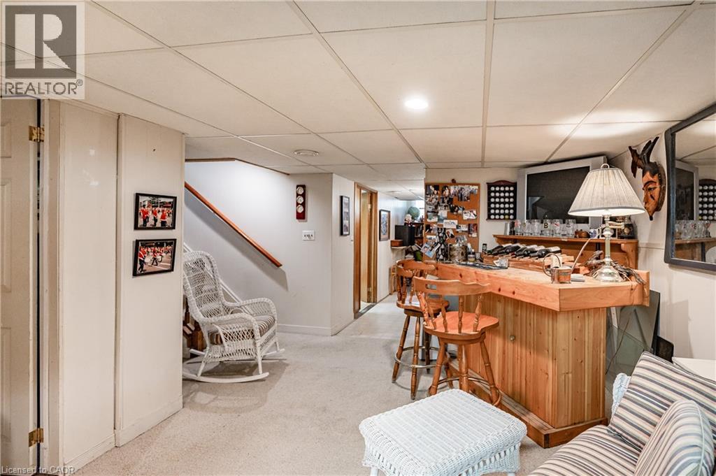 557 STILLWATER Crescent, Burlington, Ontario, L7T3M8 — Photo 15