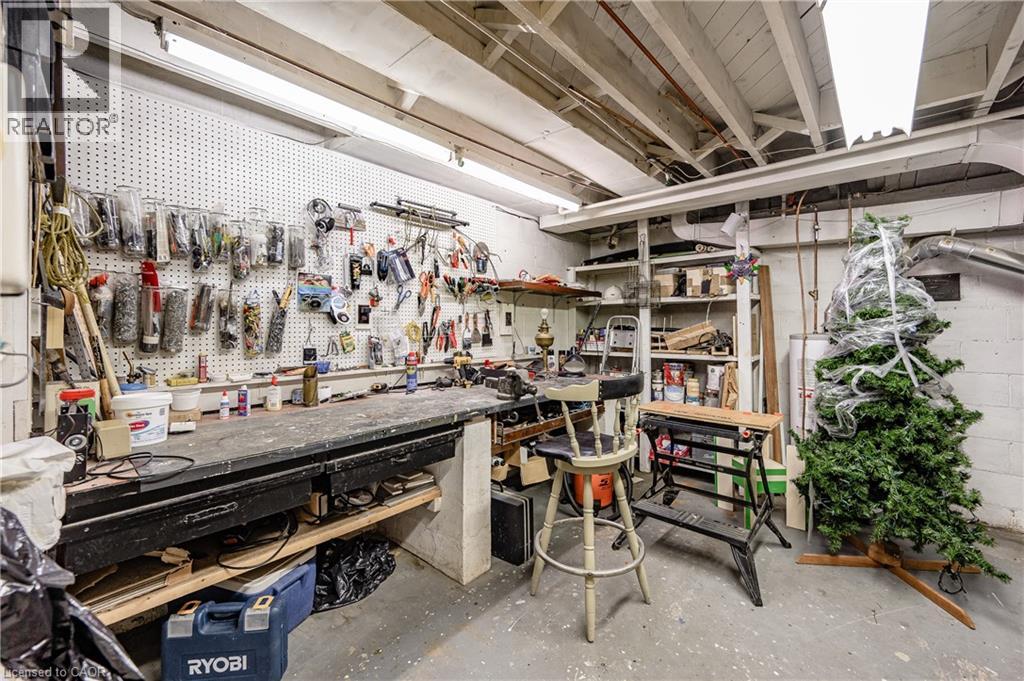 557 STILLWATER Crescent, Burlington, Ontario, L7T3M8 — Photo 20