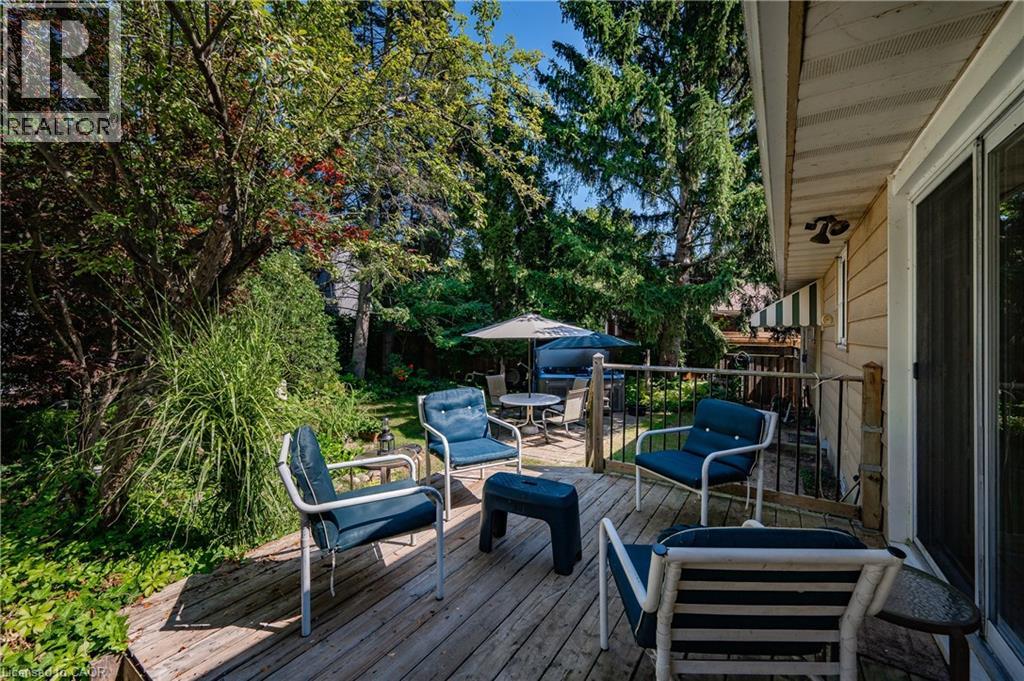 557 STILLWATER Crescent, Burlington, Ontario, L7T3M8 — Photo 22