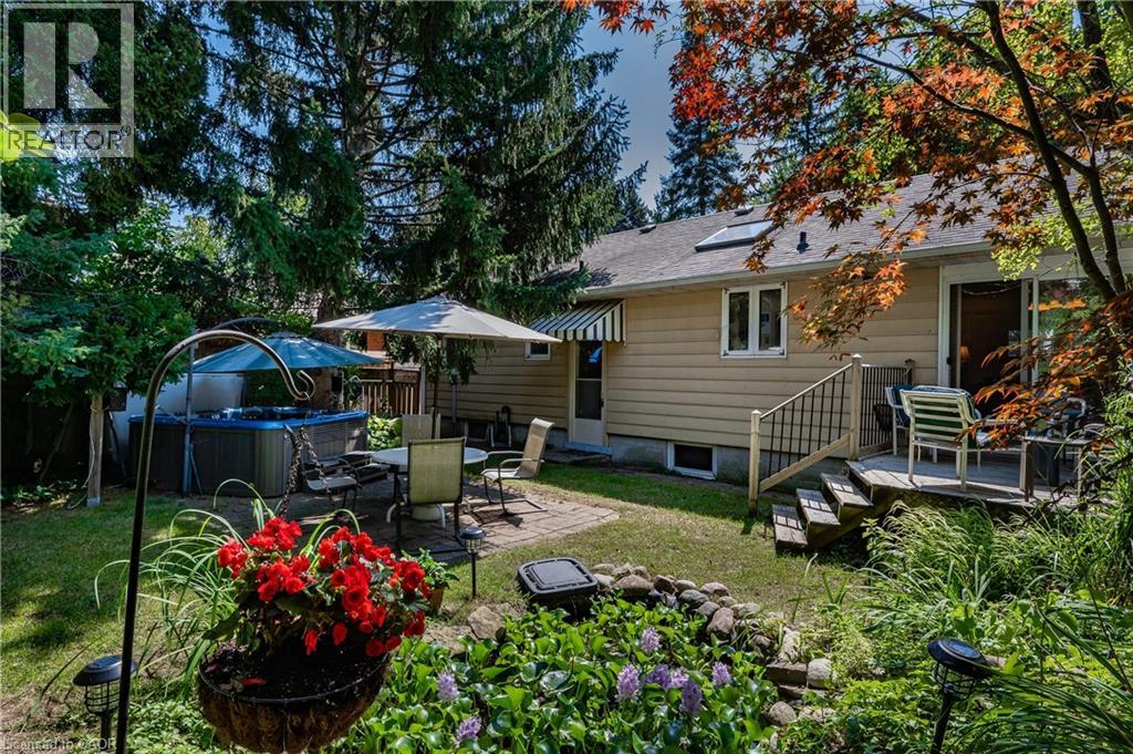 557 STILLWATER Crescent, Burlington, Ontario, L7T3M8 — Photo 23