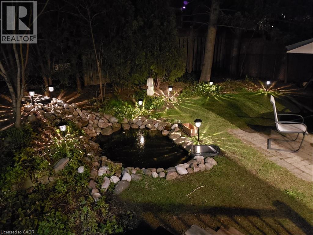 557 STILLWATER Crescent, Burlington, Ontario, L7T3M8 — Photo 27