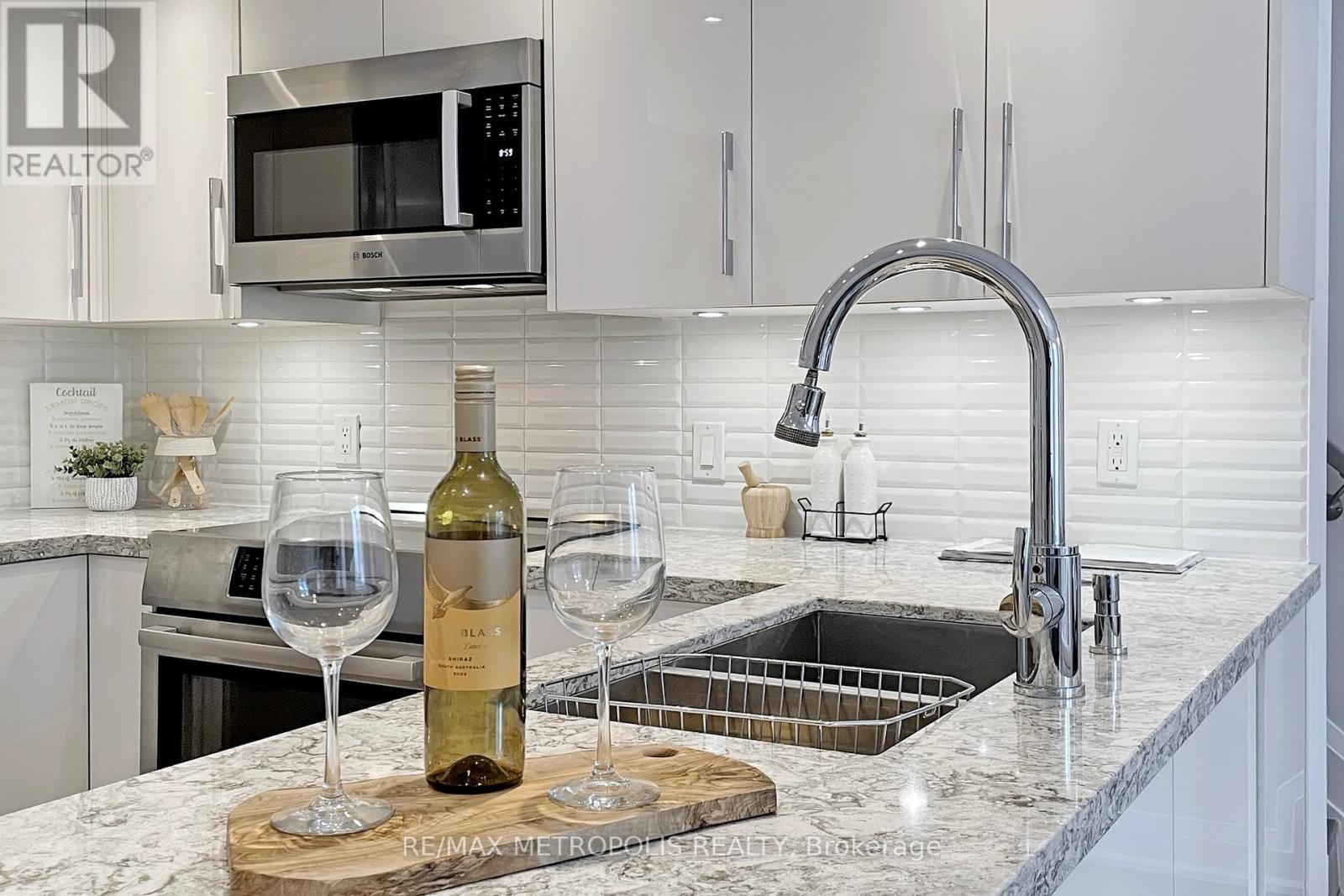 404 - 12 SUDBURY STREET, Toronto (Niagara), Ontario, M6J3W7 — Photo 18