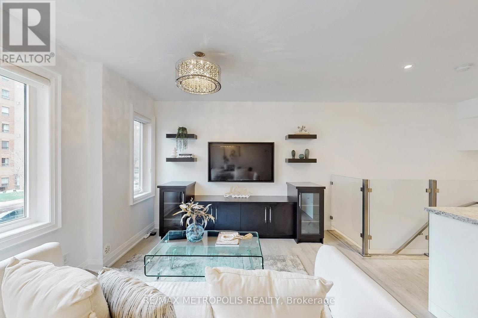 404 - 12 SUDBURY STREET, Toronto (Niagara), Ontario, M6J3W7 — Photo 8