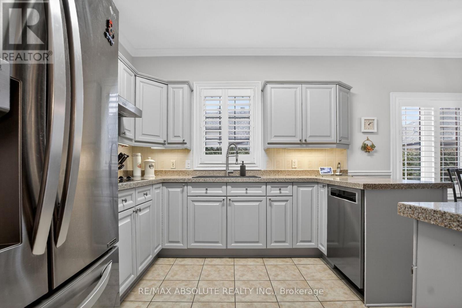 19 GOLDORA PRIVATE, Ottawa, Ontario, K2T1K8 — Photo 12