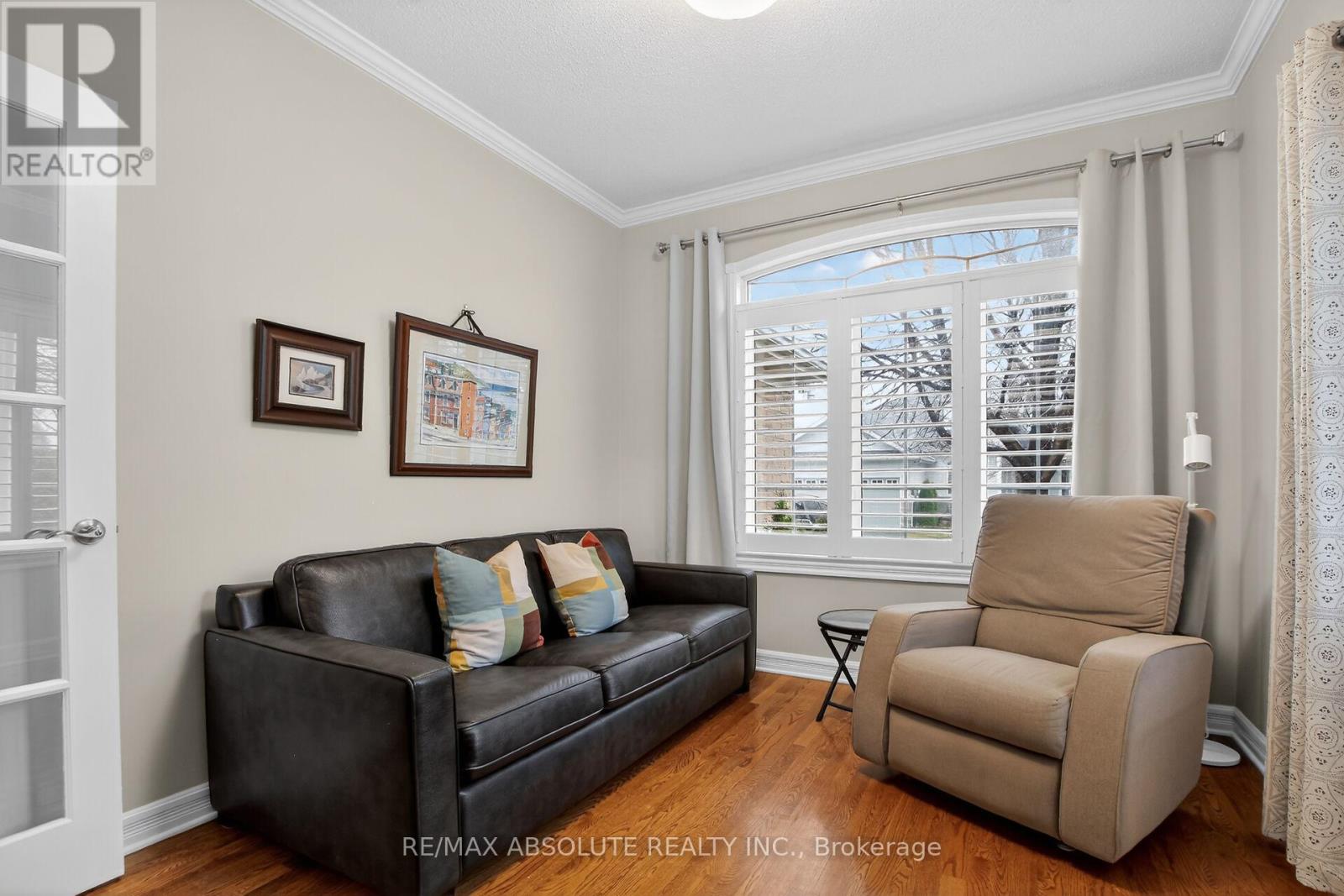 19 GOLDORA PRIVATE, Ottawa, Ontario, K2T1K8 — Photo 4