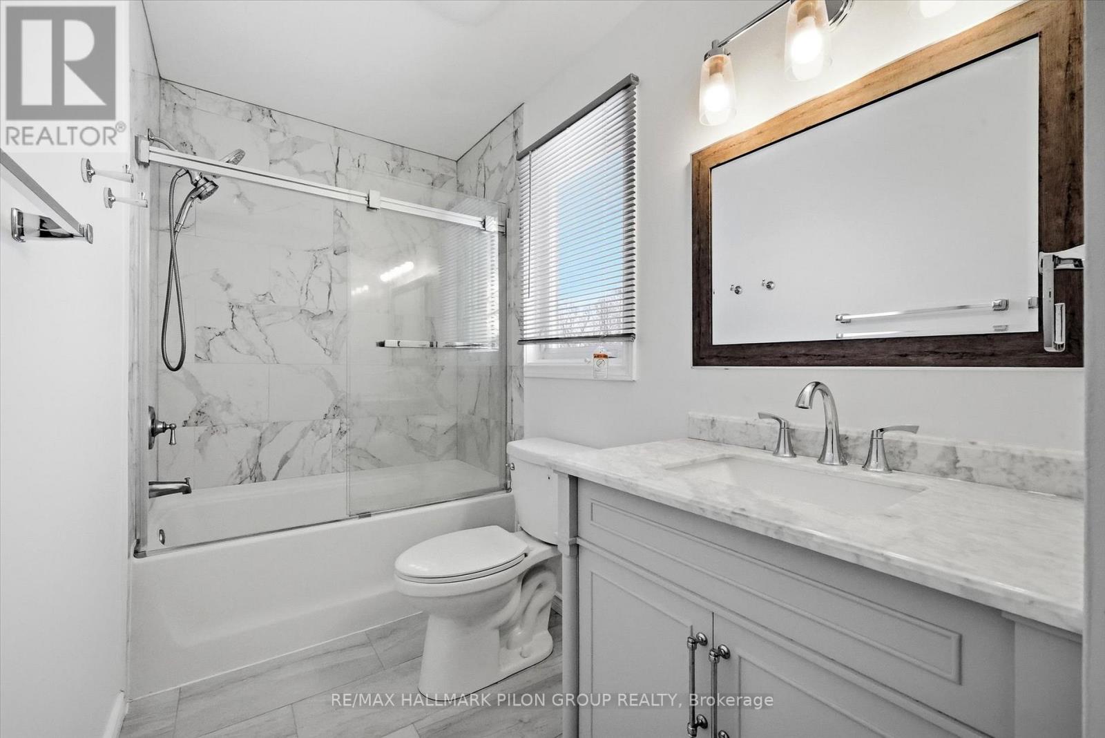 284 MCEACHERN CRESCENT, Ottawa, Ontario, K1E3K3 — Photo 18