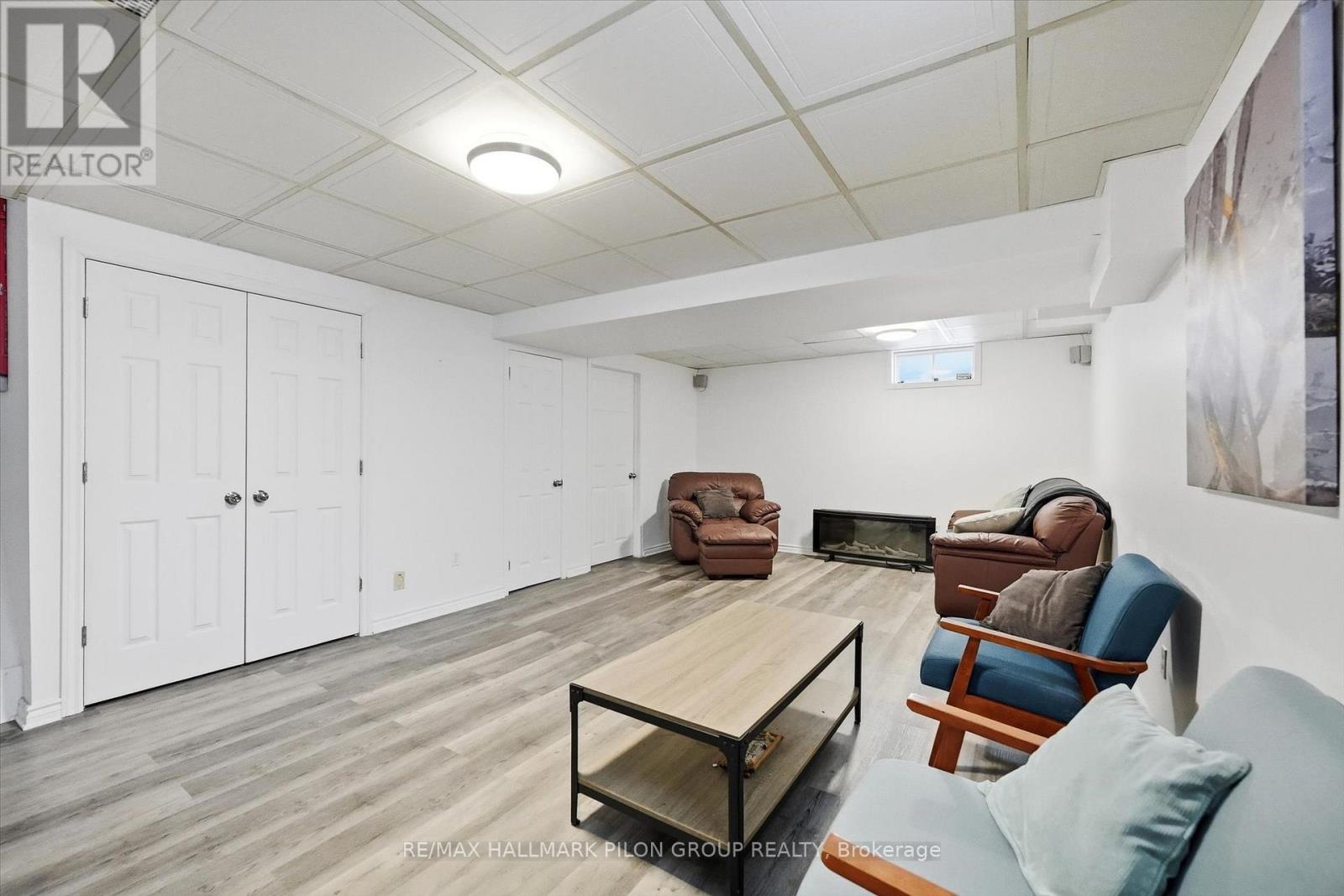 284 MCEACHERN CRESCENT, Ottawa, Ontario, K1E3K3 — Photo 20