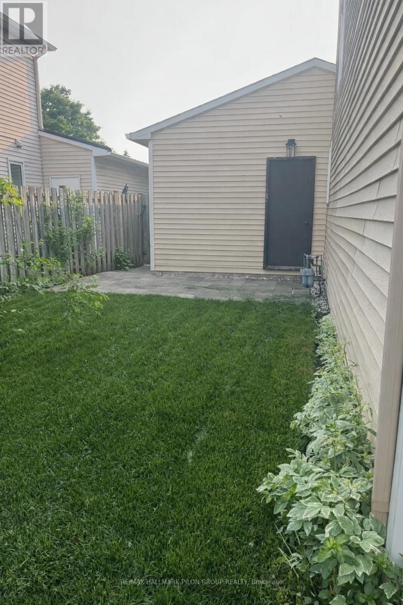 284 MCEACHERN CRESCENT, Ottawa, Ontario, K1E3K3 — Photo 22