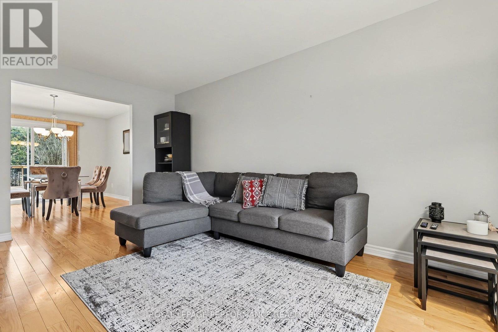 6417 ST LOUIS DRIVE, Ottawa, Ontario, K1C2X9 — Photo 5