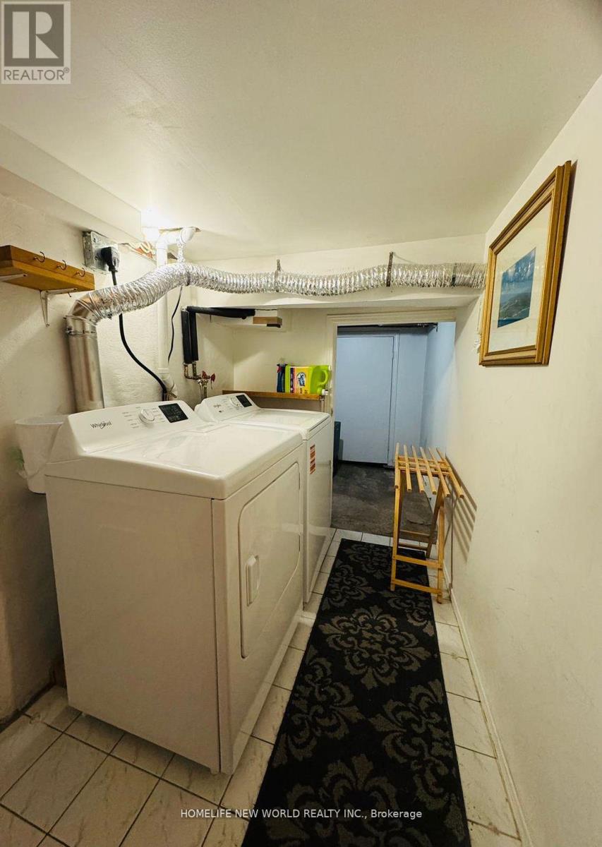 2ND FLOOR - 37 KINGSWOOD ROAD, Toronto (The Beaches), Ontario, M4E3N4 — Photo 12