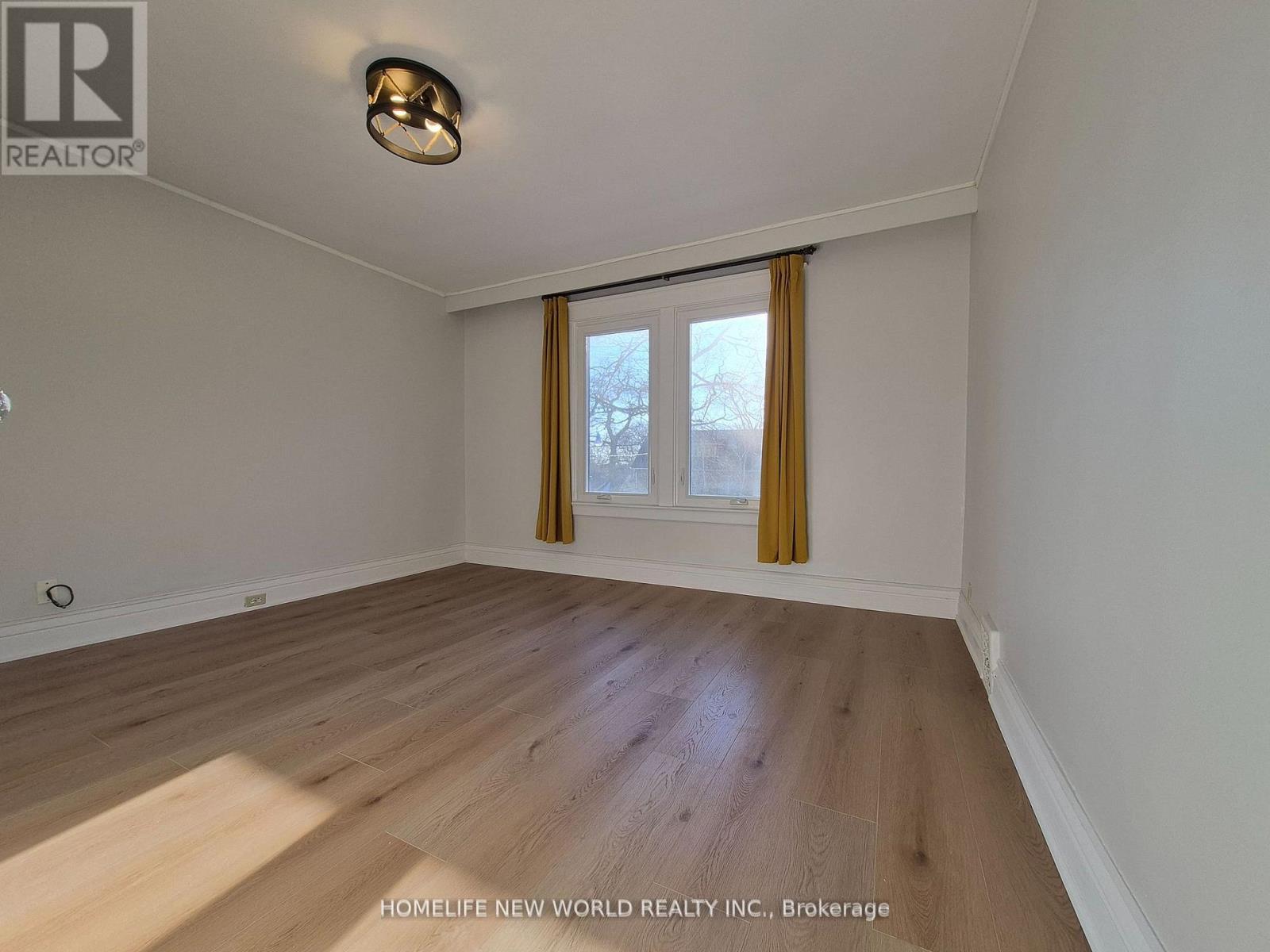 2ND FLOOR - 37 KINGSWOOD ROAD, Toronto (The Beaches), Ontario, M4E3N4 — Photo 8