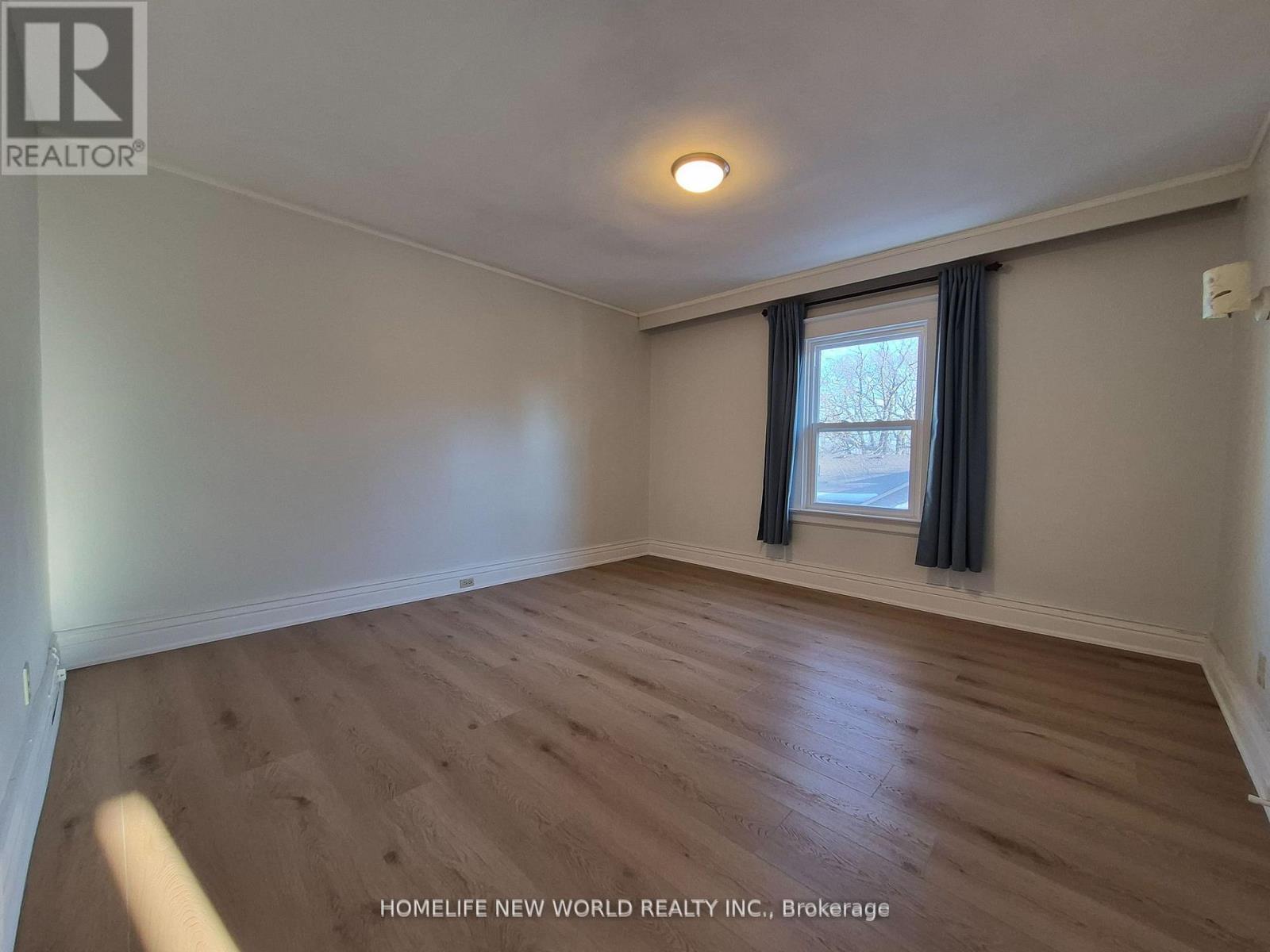 2ND FLOOR - 37 KINGSWOOD ROAD, Toronto (The Beaches), Ontario, M4E3N4 — Photo 9