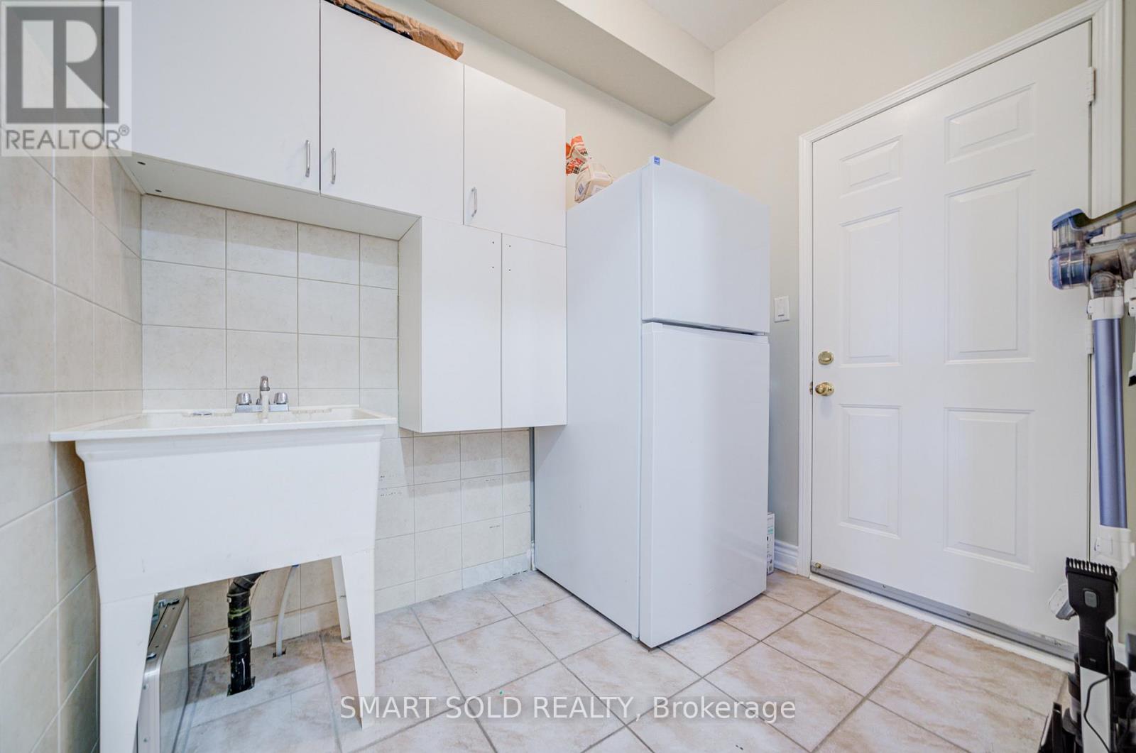 53 CASSIA CRESCENT, Vaughan (Maple), Ontario, L6A3N3 — Photo 17