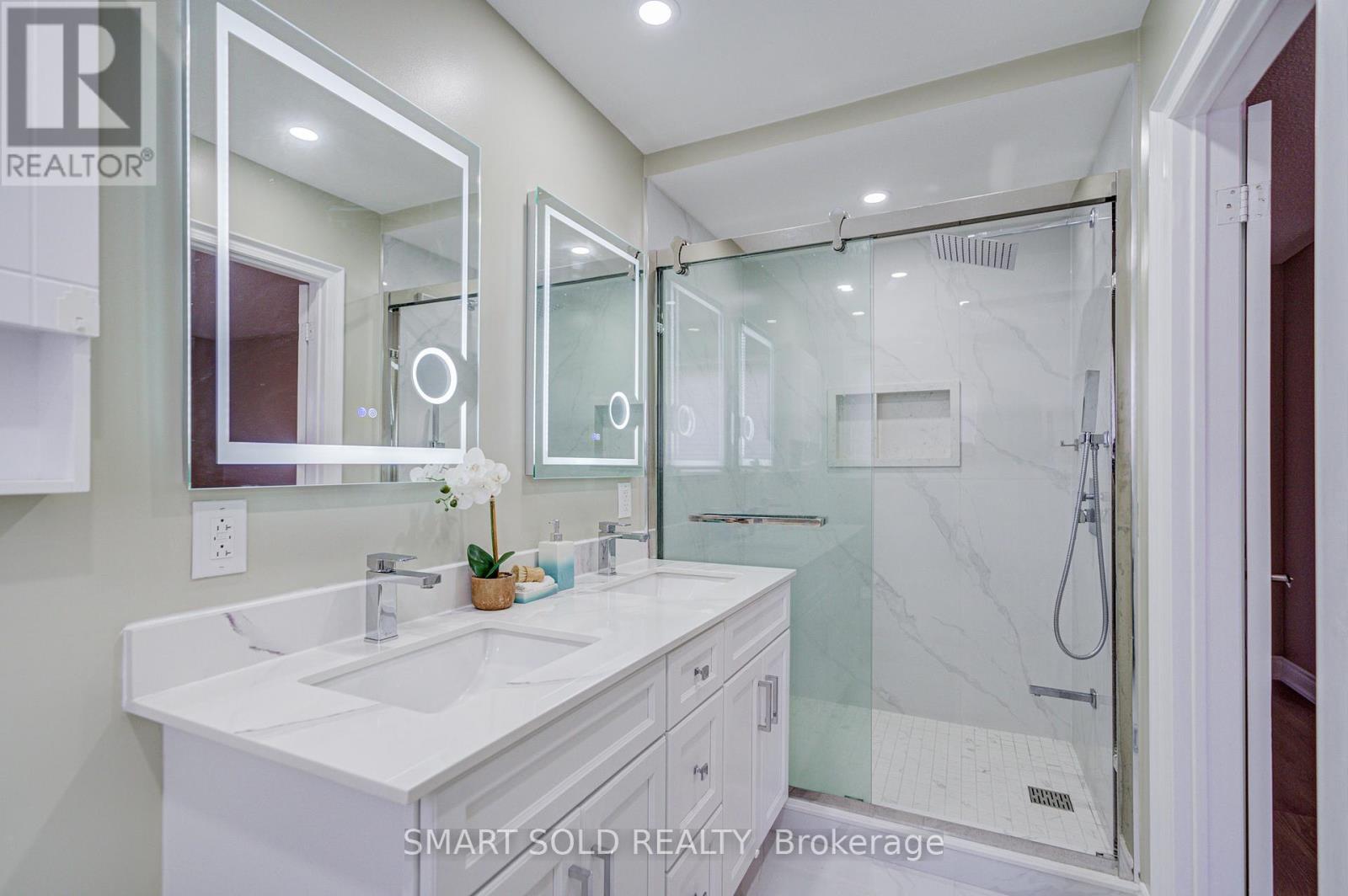 53 CASSIA CRESCENT, Vaughan (Maple), Ontario, L6A3N3 — Photo 23