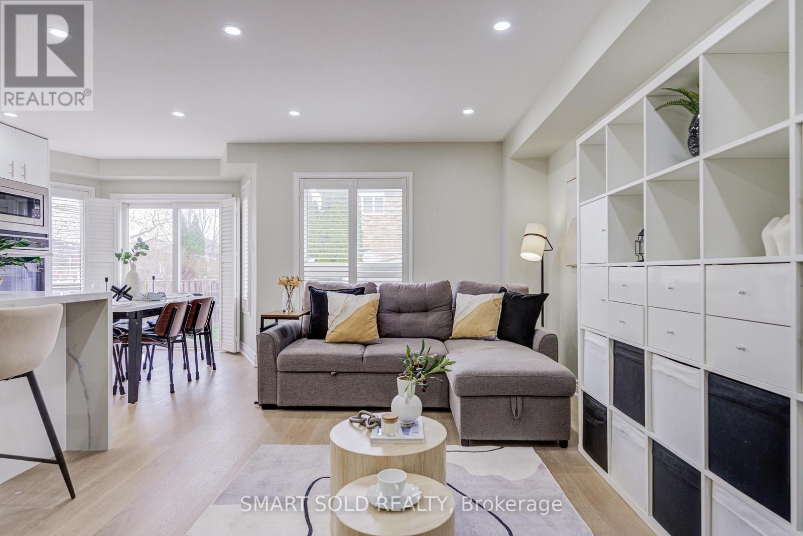 53 CASSIA CRESCENT, Vaughan (Maple), Ontario, L6A3N3 — Photo 7