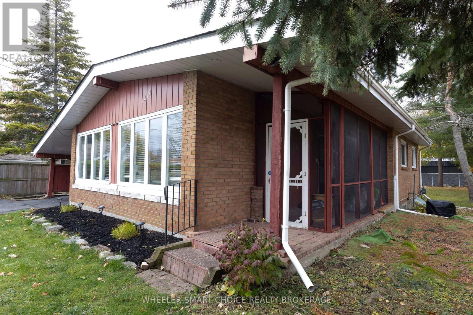 1412 BOYD STREET, Cornwall, Ontario, K6J1X1 — Photo 2