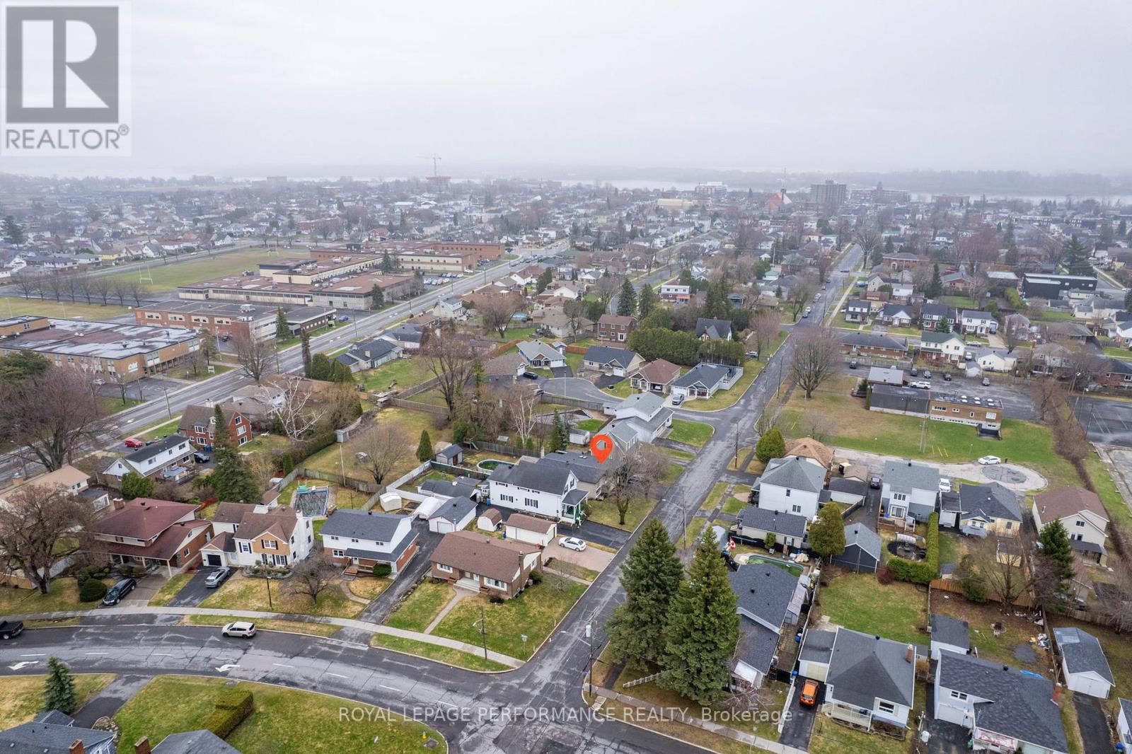 320 BALDWIN AVENUE, Cornwall, Ontario, K6H4J5 — Photo 29