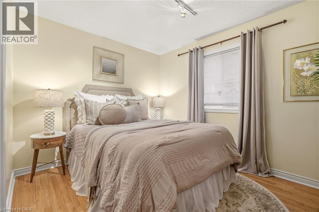 1156 AUGUSTUS Drive, Burlington, Ontario, L7S2K5 — Photo 27