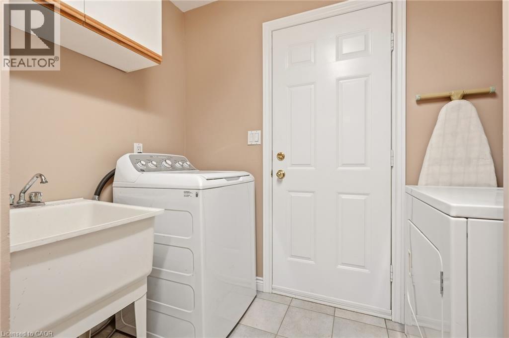 1156 AUGUSTUS Drive, Burlington, Ontario, L7S2K5 — Photo 30