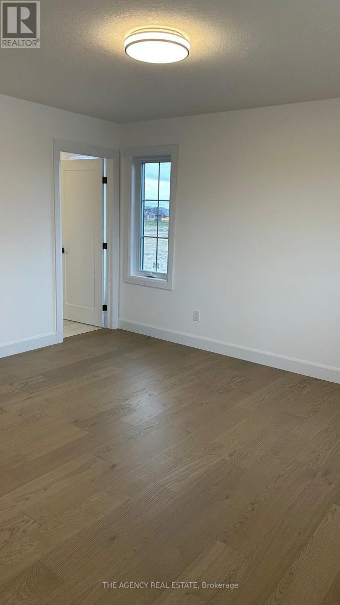 3140 REGIMENT ROAD W, London South (South V), Ontario, N6P0H2 — Photo 11