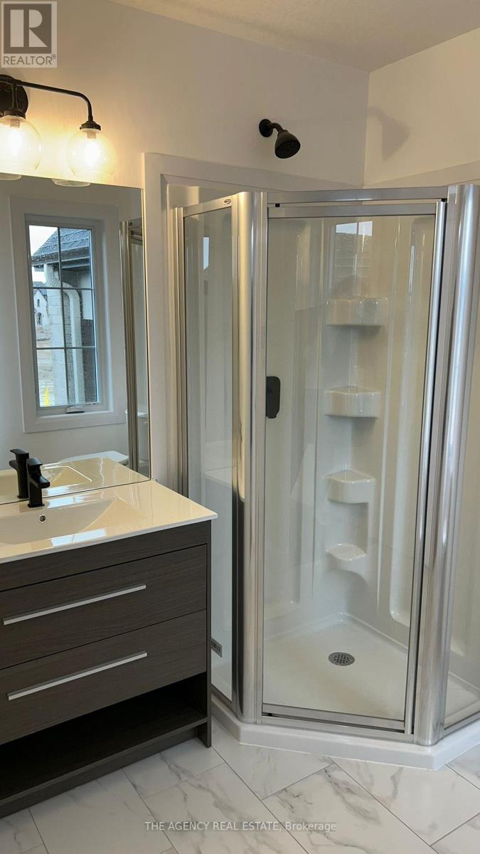 3140 REGIMENT ROAD W, London South (South V), Ontario, N6P0H2 — Photo 12