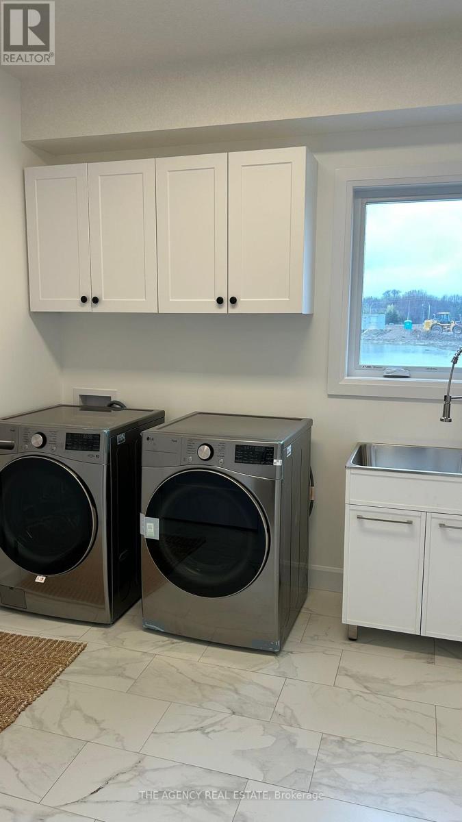 3140 REGIMENT ROAD W, London South (South V), Ontario, N6P0H2 — Photo 4