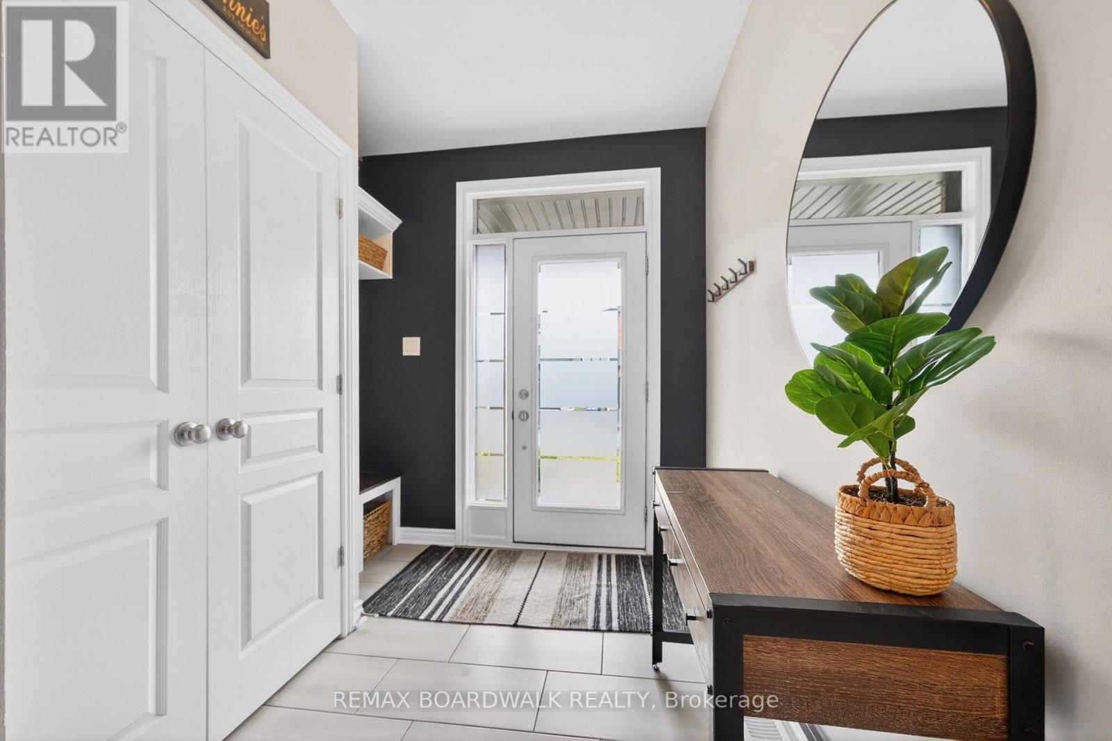 38 THUNDERBOLT STREET, Ottawa, Ontario, K2V0L9 — Photo 3