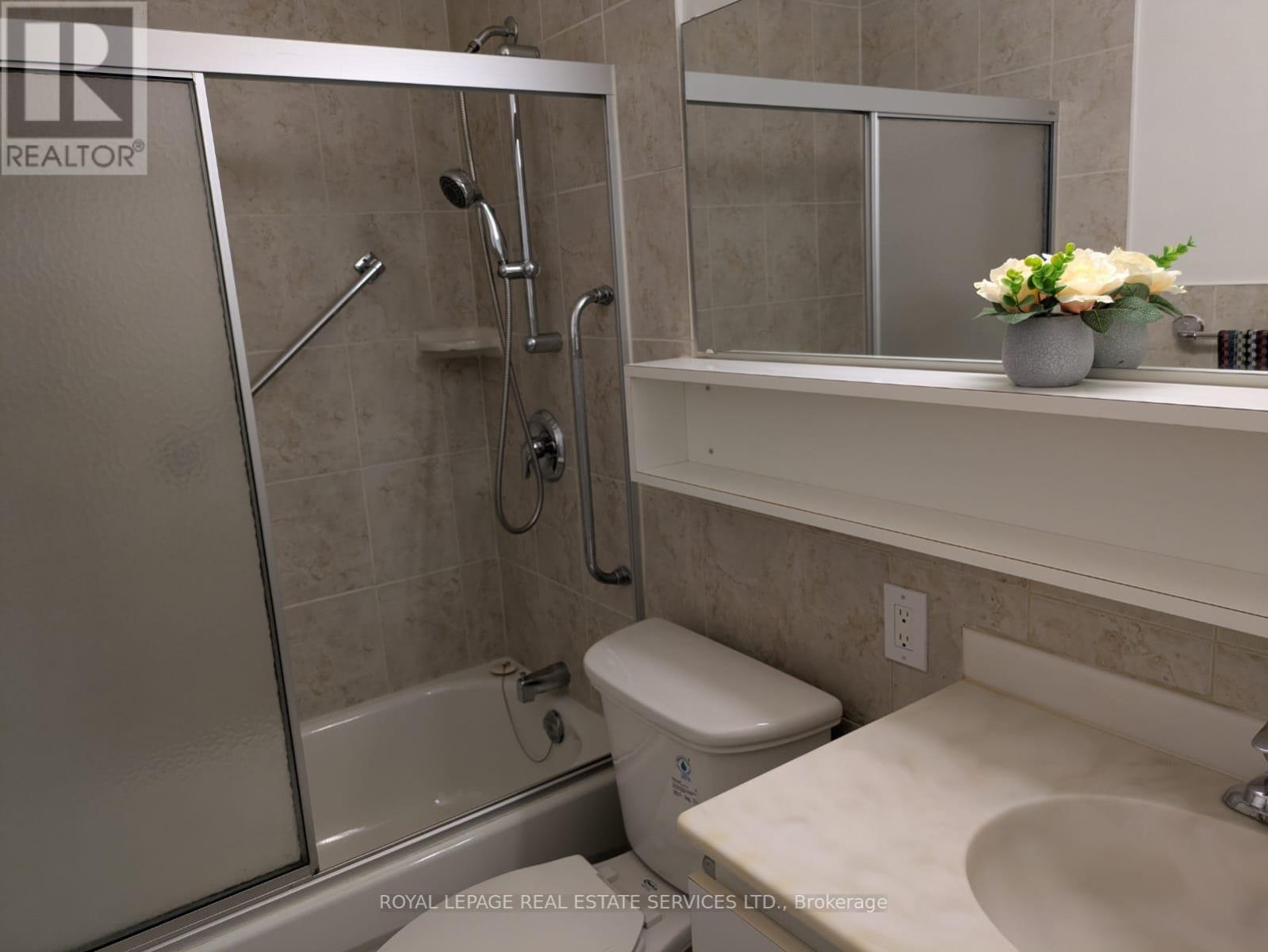 2707 - 735 DON MILLS ROAD, Toronto (Flemingdon Park), Ontario, M3C1T1 — Photo 11