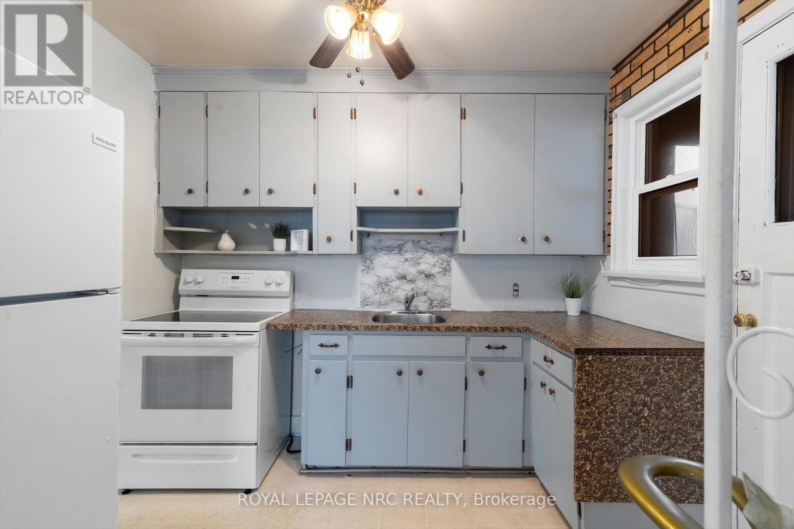 17 MILTON ROAD, St. Catharines (E. Chester), Ontario, L2P3E7 — Photo 10