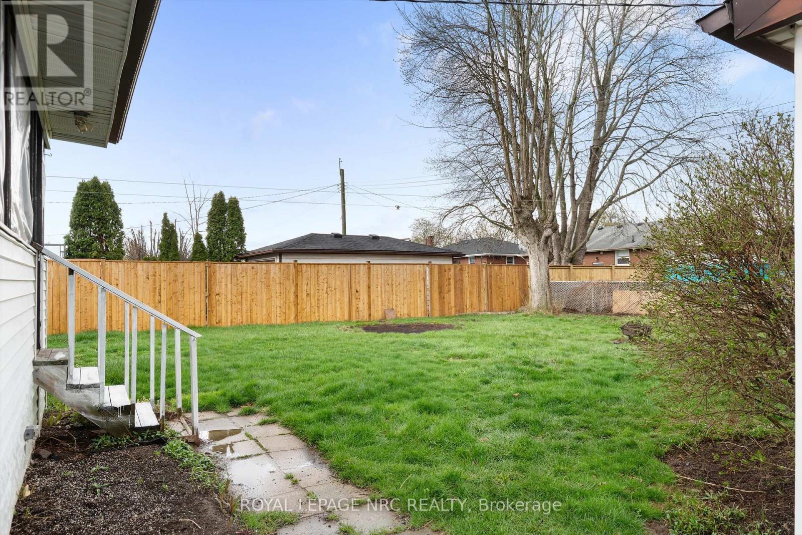 17 MILTON ROAD, St. Catharines (E. Chester), Ontario, L2P3E7 — Photo 30