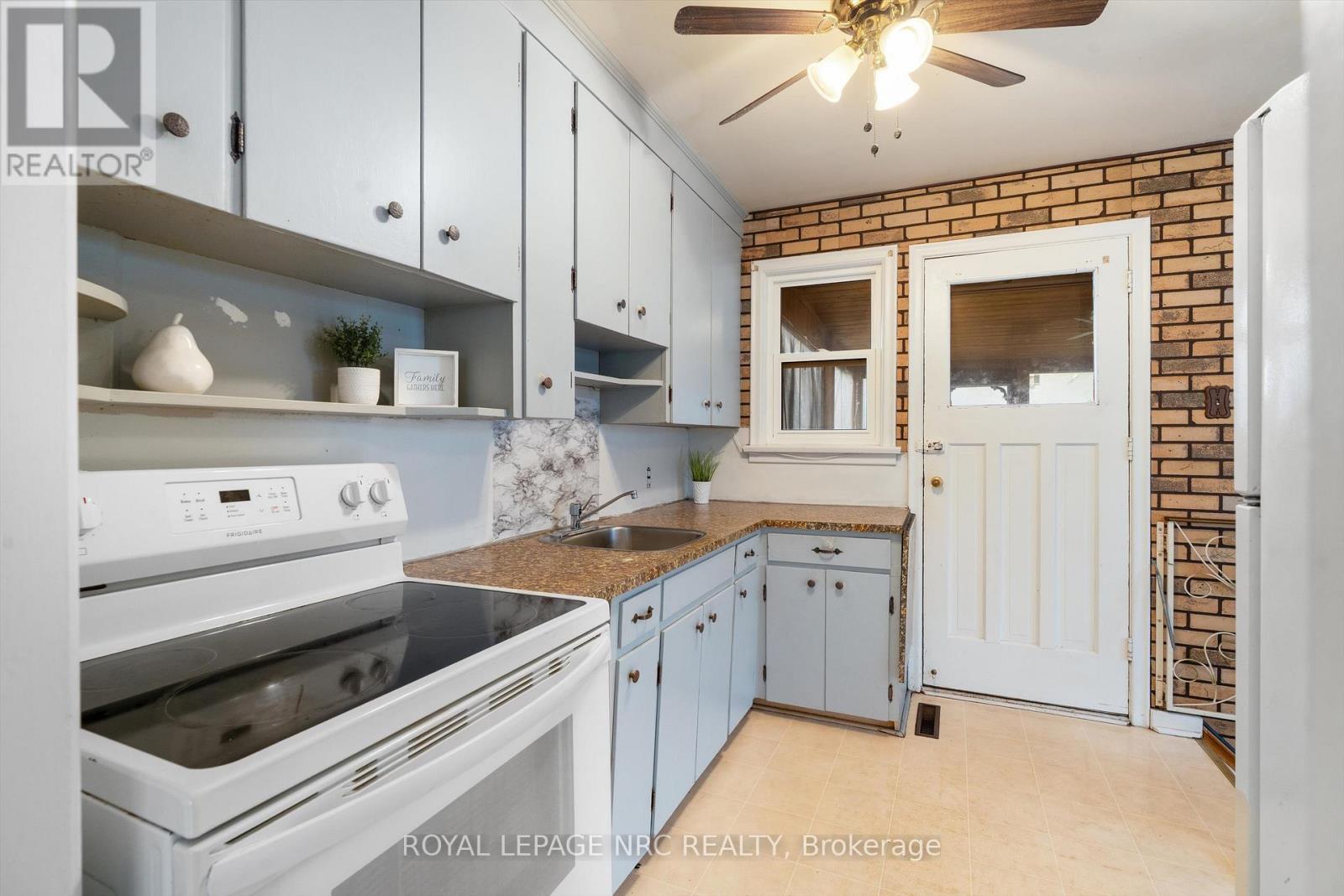 17 MILTON ROAD, St. Catharines (E. Chester), Ontario, L2P3E7 — Photo 8