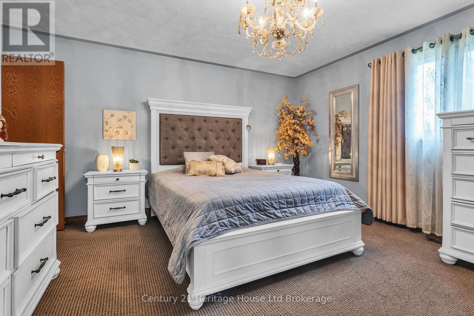 15 GIBSON DRIVE, Tillsonburg, Ontario, N4G5G4 — Photo 7