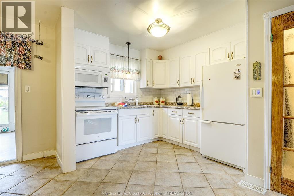 9445 ALTEN DRIVE, Windsor, Ontario, N8R1V9 — Photo 9