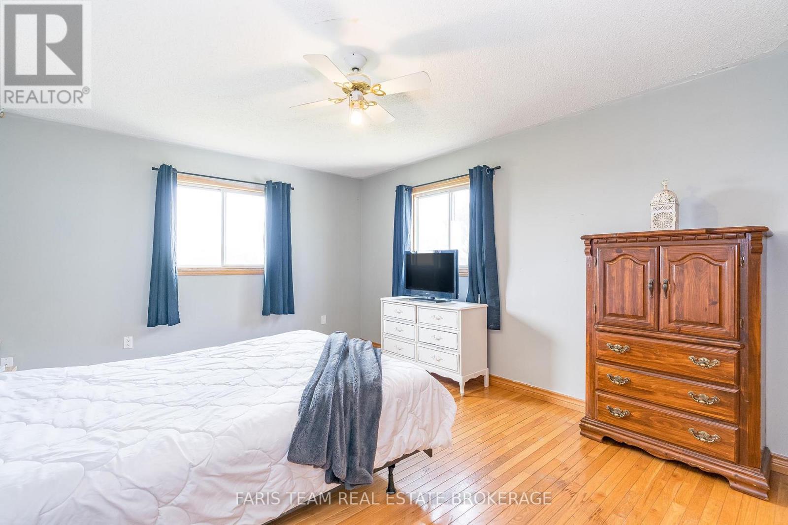 160 LAFONTAINE ROAD W, Tiny, Ontario, L9M0H1 — Photo 33