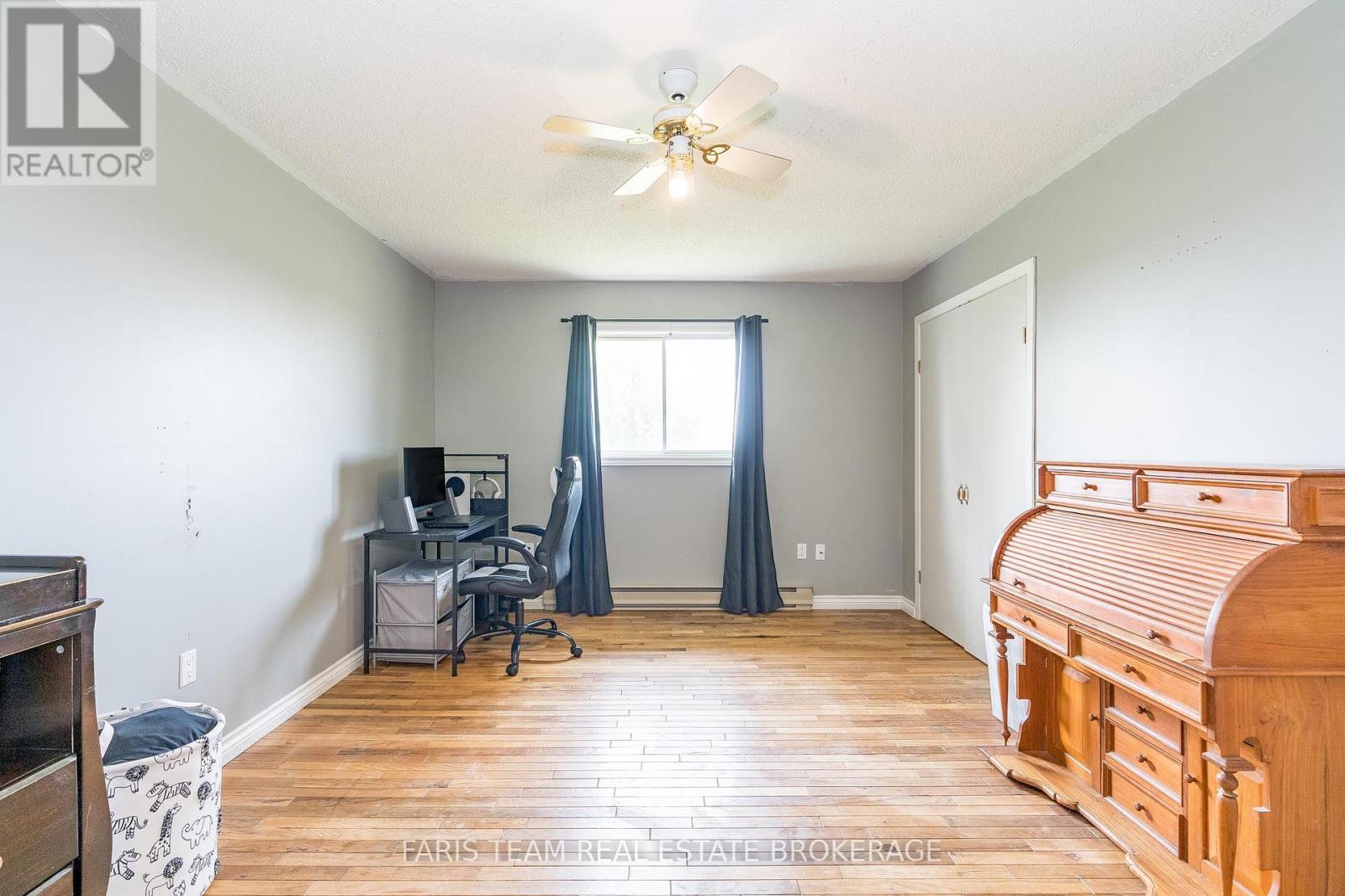 160 LAFONTAINE ROAD W, Tiny, Ontario, L9M0H1 — Photo 38