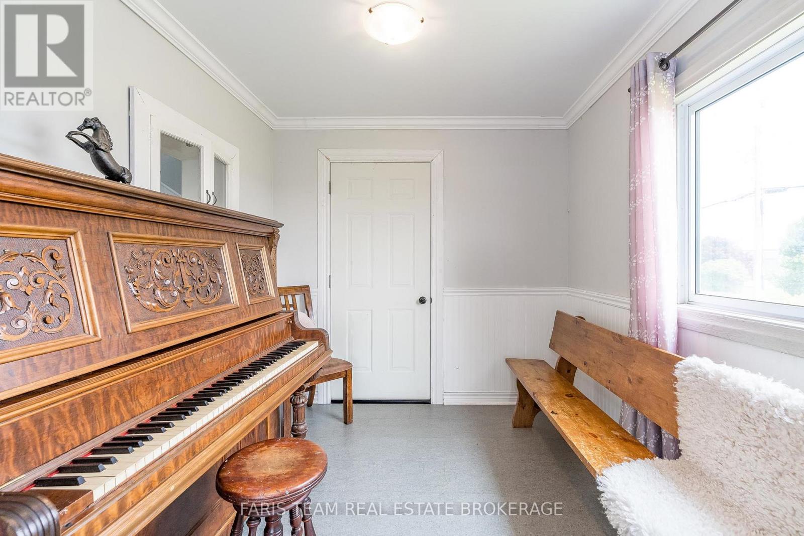 160 LAFONTAINE ROAD W, Tiny, Ontario, L9M0H1 — Photo 41