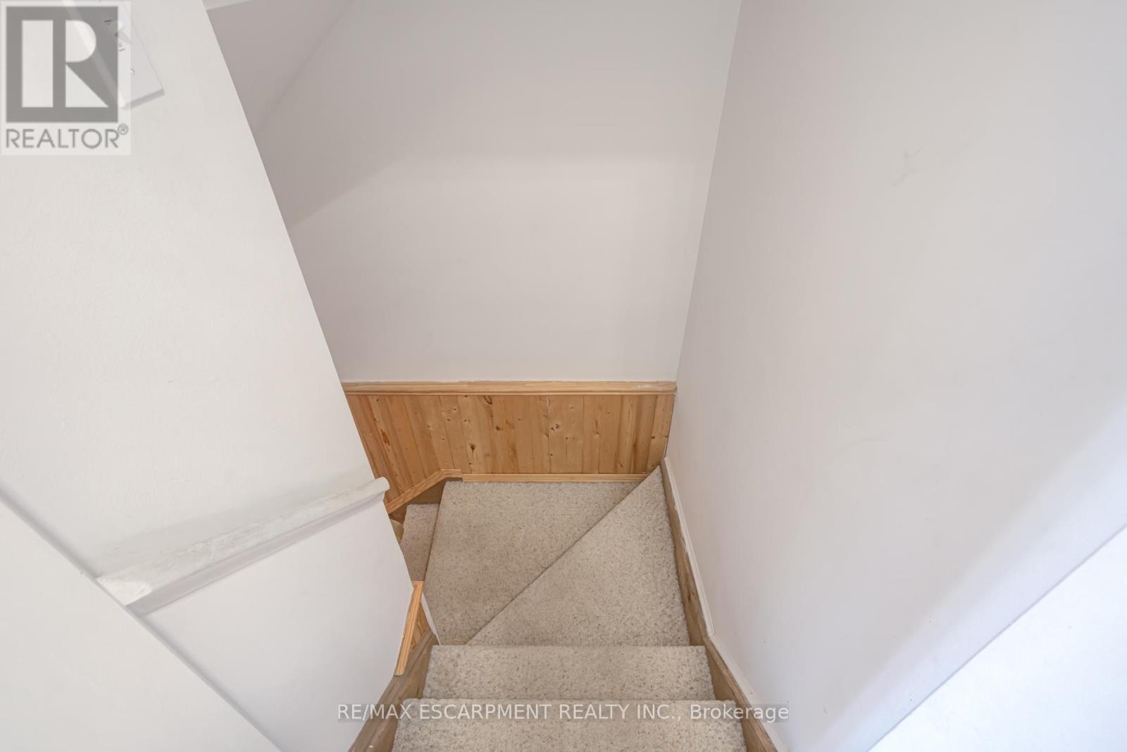 5 - 1560 KERNS ROAD, Burlington (Tyandaga), Ontario, L7P3A7 — Photo 32