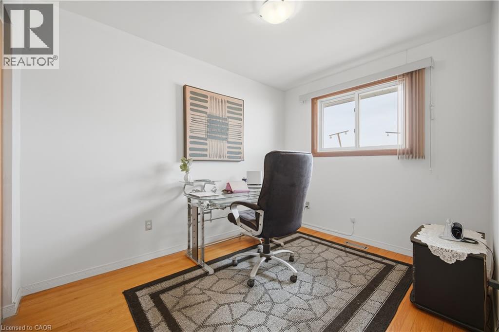 31 SUMMERCREST Drive, Hamilton, Ontario, L8K6G5 — Photo 23