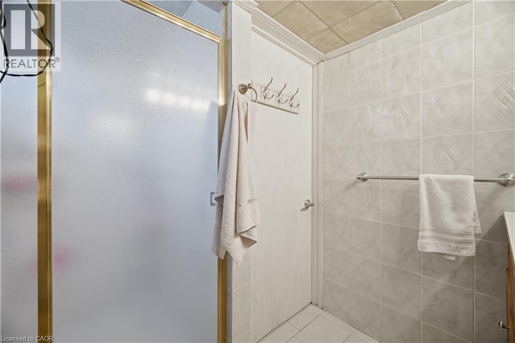 31 SUMMERCREST Drive, Hamilton, Ontario, L8K6G5 — Photo 40