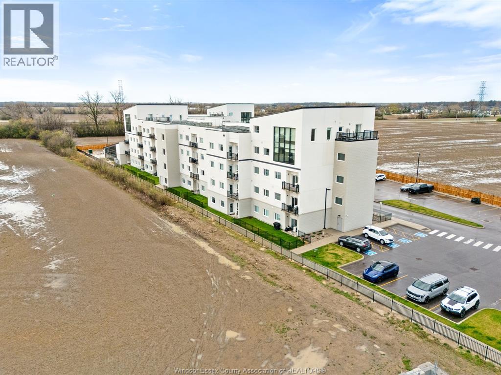 1900 CONCESSION RD 6 Unit# 206, LaSalle, Ontario, N9H2K8 — Photo 2