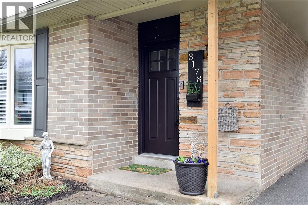 3178 HEATHFIELD Drive, Burlington, Ontario, L7M1C9 — Photo 5