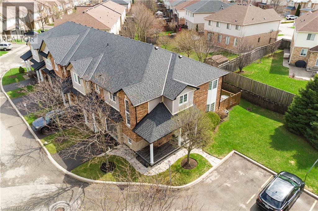 60 CLOVERLEAF Drive Unit# 31, Ancaster, Ontario, L9K1S8 — Photo 38