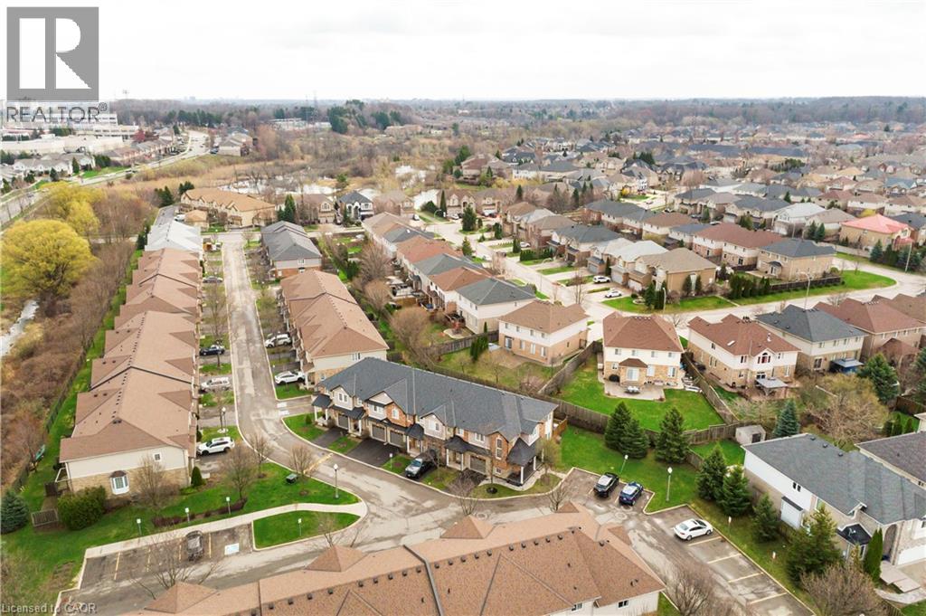 60 CLOVERLEAF Drive Unit# 31, Ancaster, Ontario, L9K1S8 — Photo 44