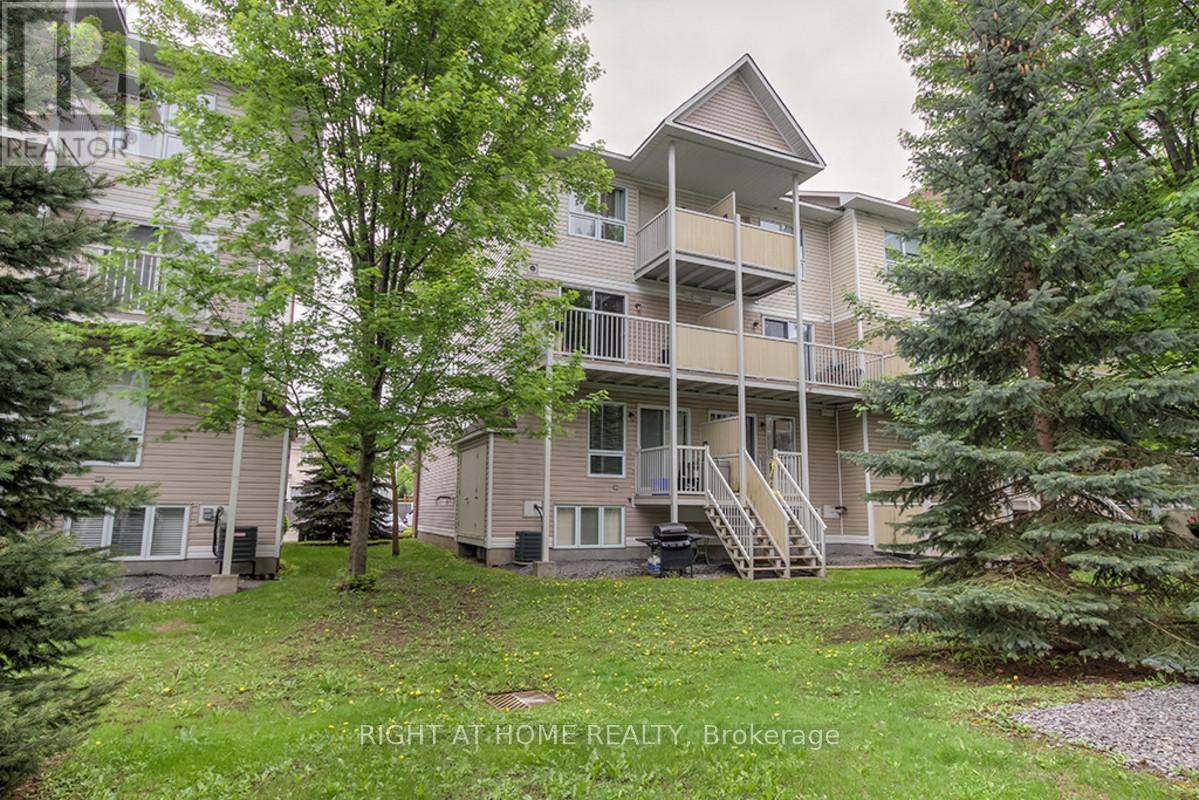 47 - 128 BONFIELD PRIVATE, Ottawa, Ontario, K4A5E2 — Photo 2