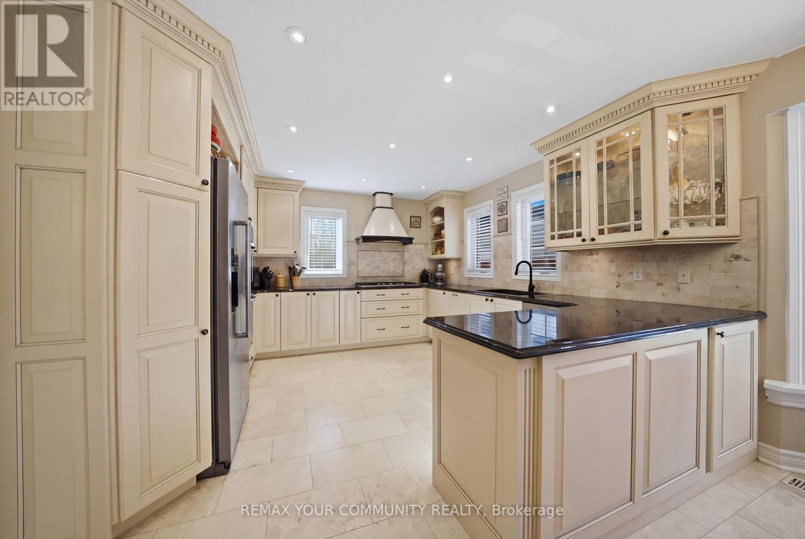 23 JOHN LYONS ROAD, Markham (Sherwood-Amberglen), Ontario, L3P3H3 — Photo 13